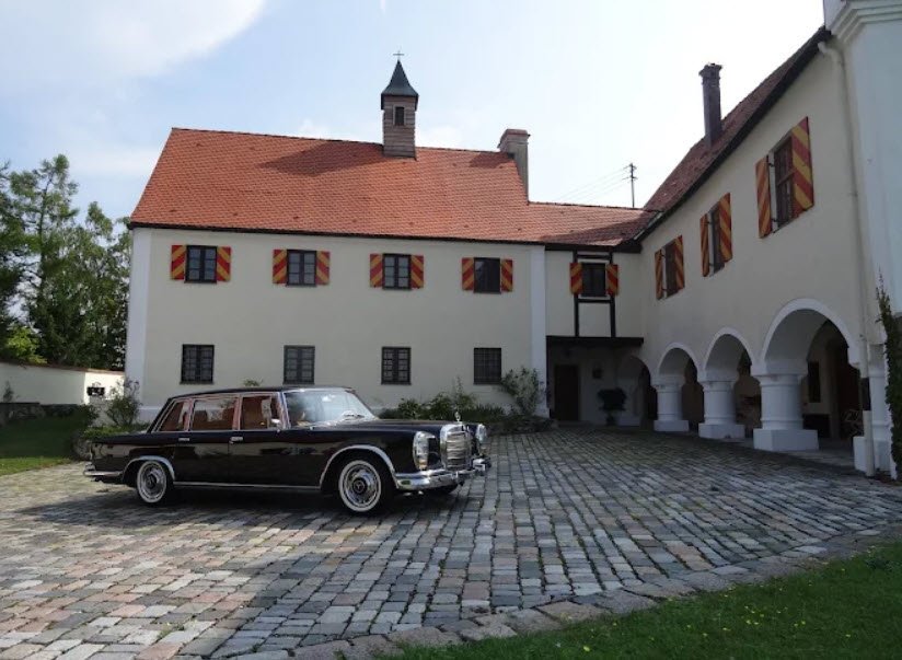 Schloss Altenberg, Germany